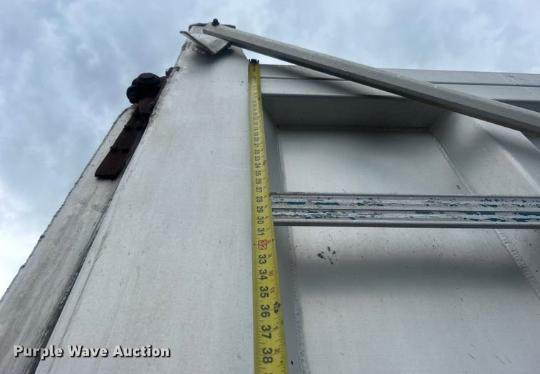 image for item EG0799 1999 Volvo ACL dump truck