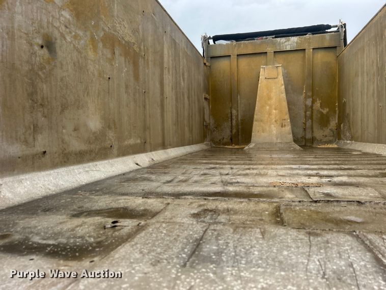 image for item EG0799 1999 Volvo ACL dump truck