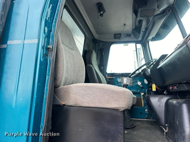 image for item EG0799 1999 Volvo ACL dump truck