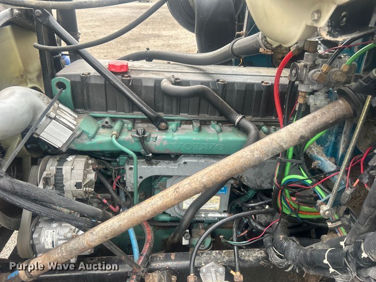 image for item EG0799 1999 Volvo ACL dump truck