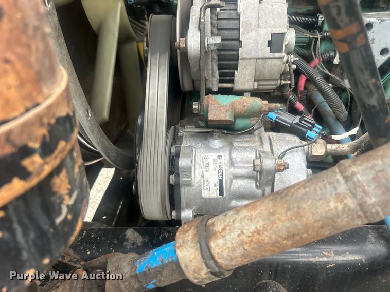 image for item EG0799 1999 Volvo ACL dump truck