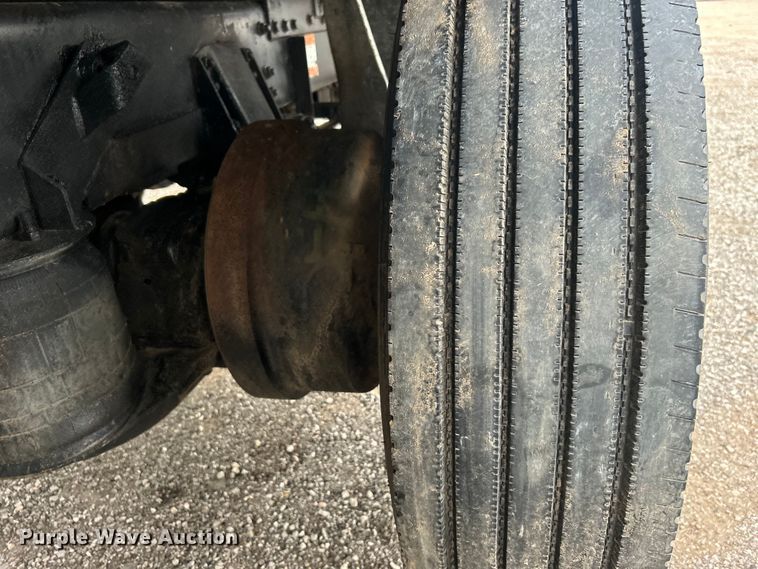 image for item EG0799 1999 Volvo ACL dump truck