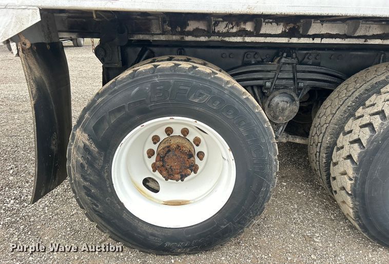 image for item EG0799 1999 Volvo ACL dump truck