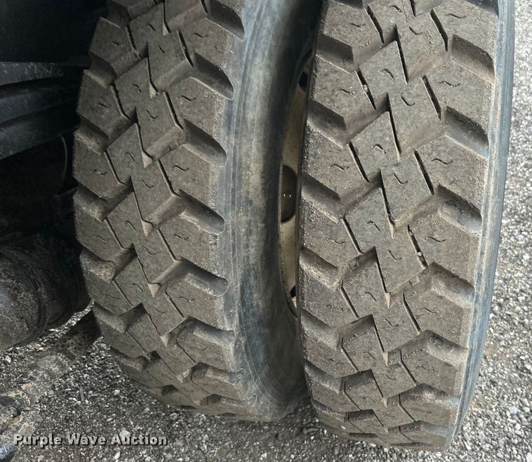 image for item EG0799 1999 Volvo ACL dump truck