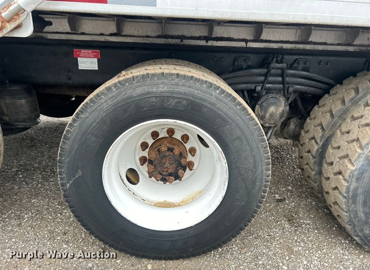 image for item EG0799 1999 Volvo ACL dump truck