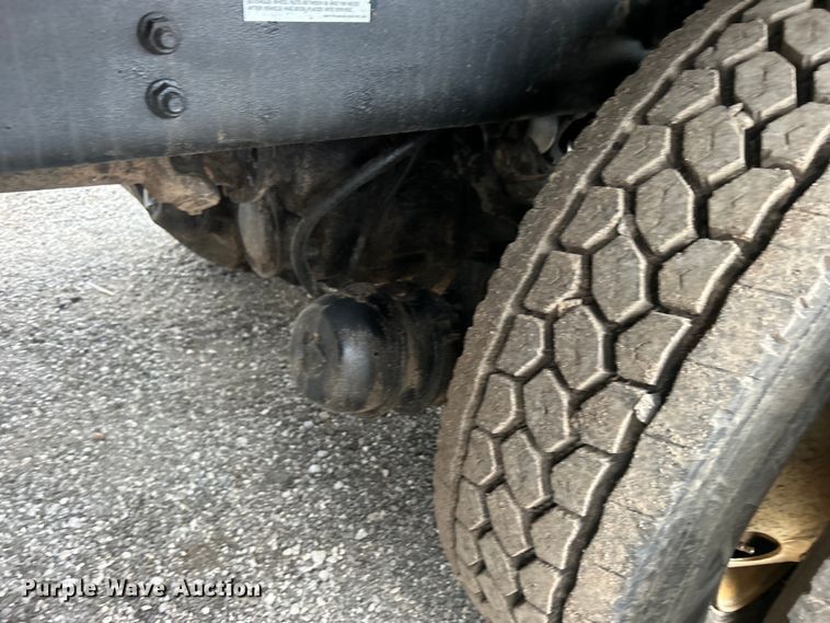 image for item EG0799 1999 Volvo ACL dump truck