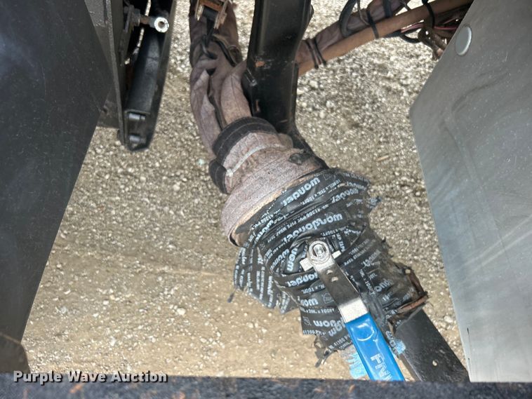 image for item EG0804 2013 International  WorkStar 7600 hydrovac truck