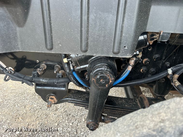 image for item EG0804 2013 International  WorkStar 7600 hydrovac truck