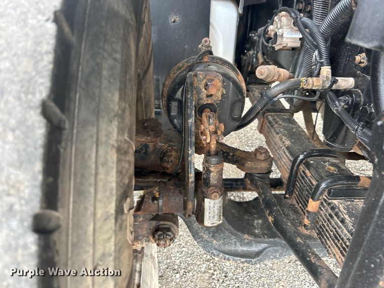 image for item EG0804 2013 International  WorkStar 7600 hydrovac truck