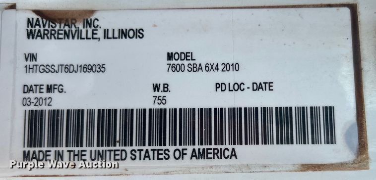 image for item EG0804 2013 International  WorkStar 7600 hydrovac truck