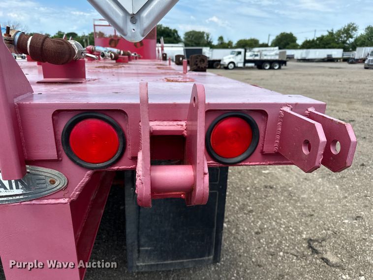 image for item EG1648 2002 Fontaine  FTW-5-8036AW tank trailer