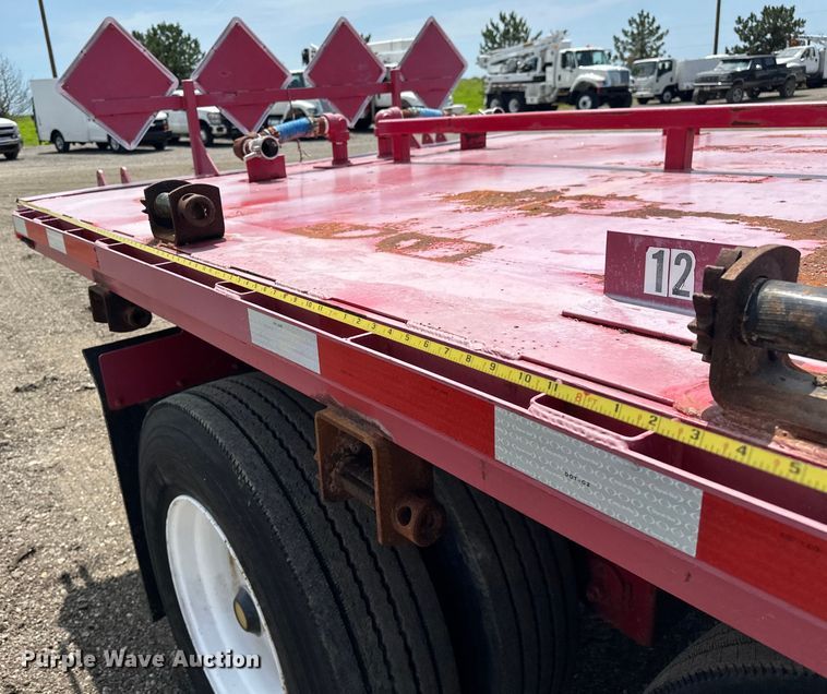 image for item EG1648 2002 Fontaine  FTW-5-8036AW tank trailer