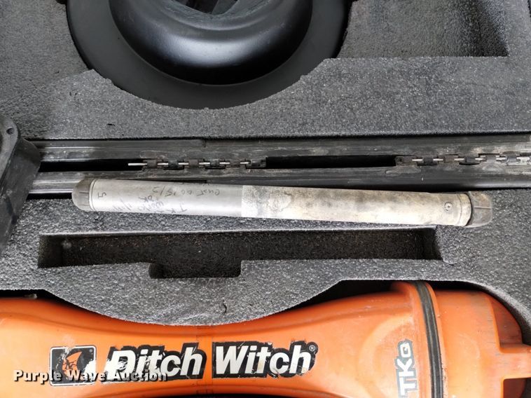 image for item EG9885 2017 Ditch Witch TKQ guidance system