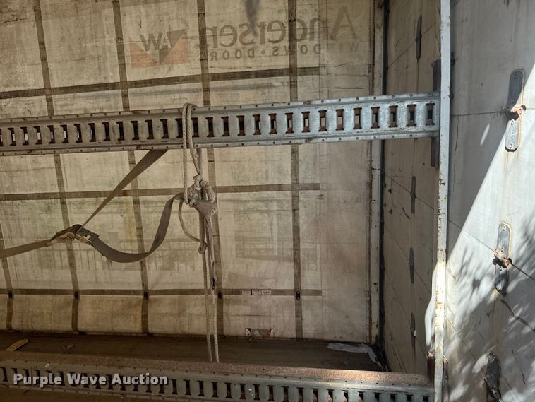 image for item EI4006 Brown side curtain box bed