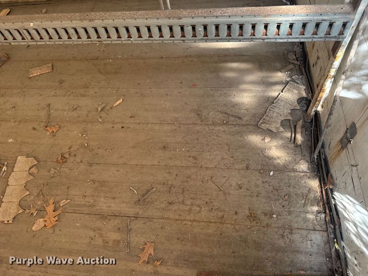 image for item EI4006 Brown side curtain box bed