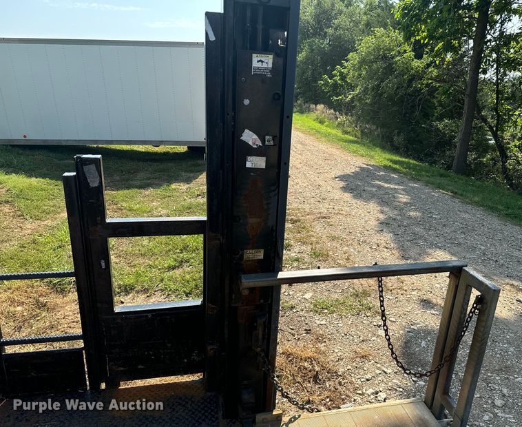 image for item EI4007 Morgan flat bed