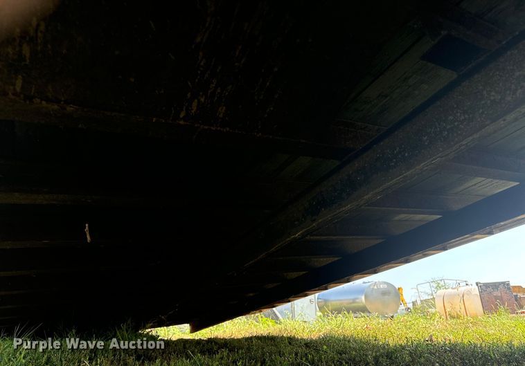 image for item EI4008 Brown box bed