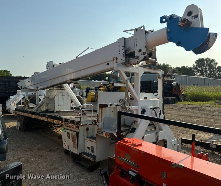 image for item EI4010 2014 Altec D3055 Crane