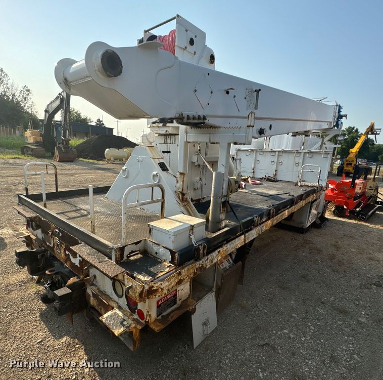 image for item EI4010 2014 Altec D3055 Crane