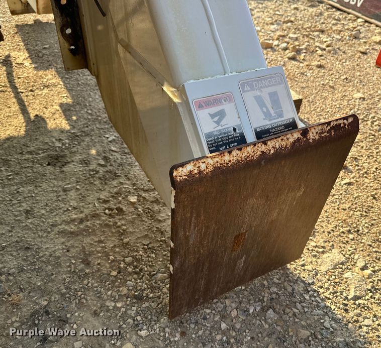 image for item EI4010 2014 Altec D3055 Crane