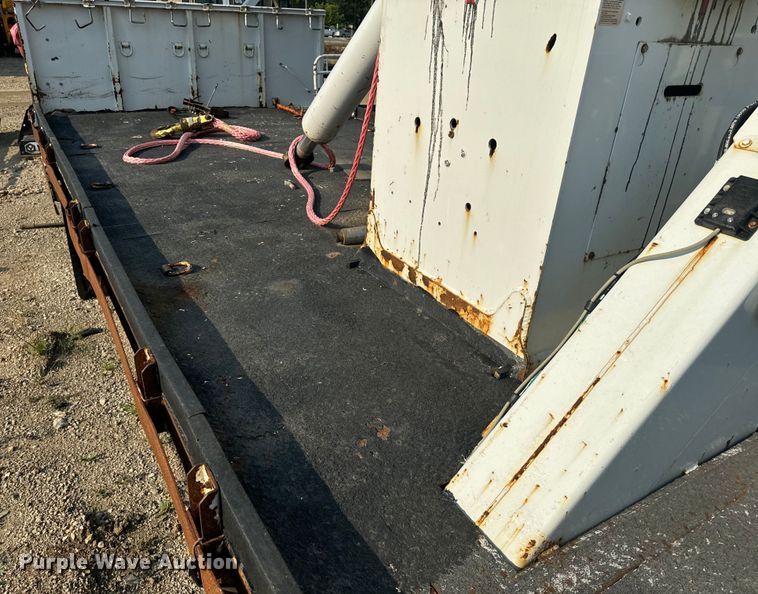 image for item EI4010 2014 Altec D3055 Crane