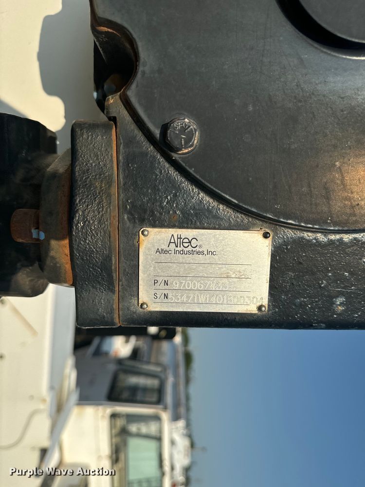 image for item EI4010 2014 Altec D3055 Crane