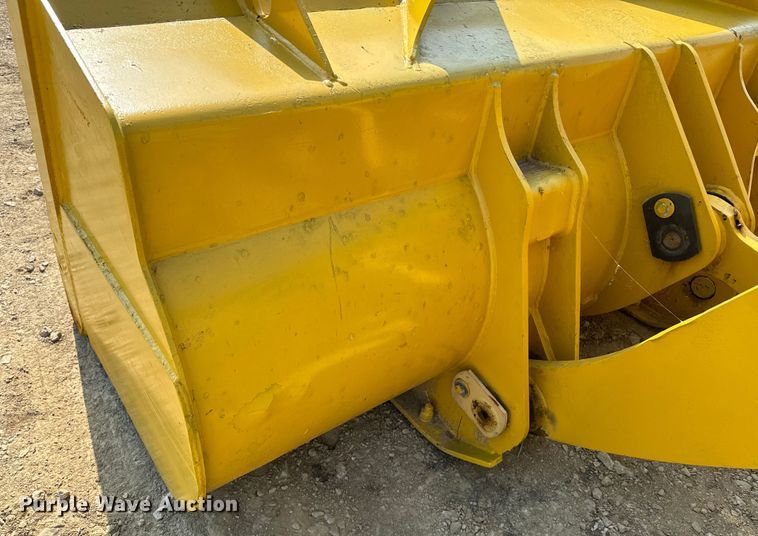 image for item EI4013 2006 Komatsu WA380-5L wheel loader