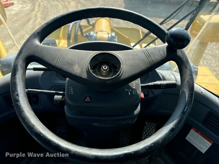 image for item EI4013 2006 Komatsu WA380-5L wheel loader