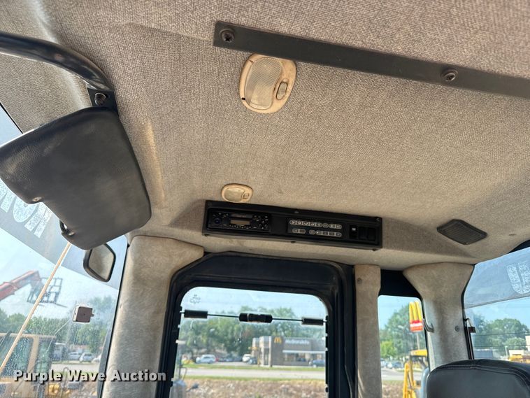 image for item EI4013 2006 Komatsu WA380-5L wheel loader