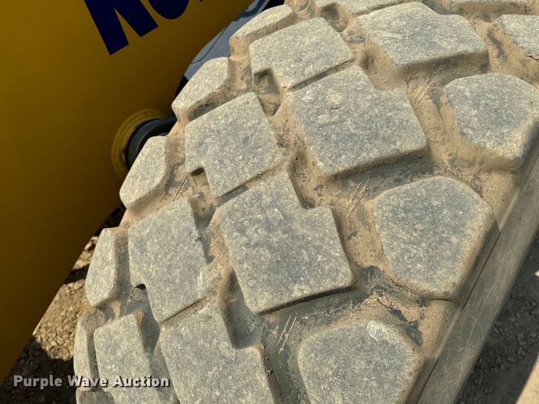 image for item EI4013 2006 Komatsu WA380-5L wheel loader