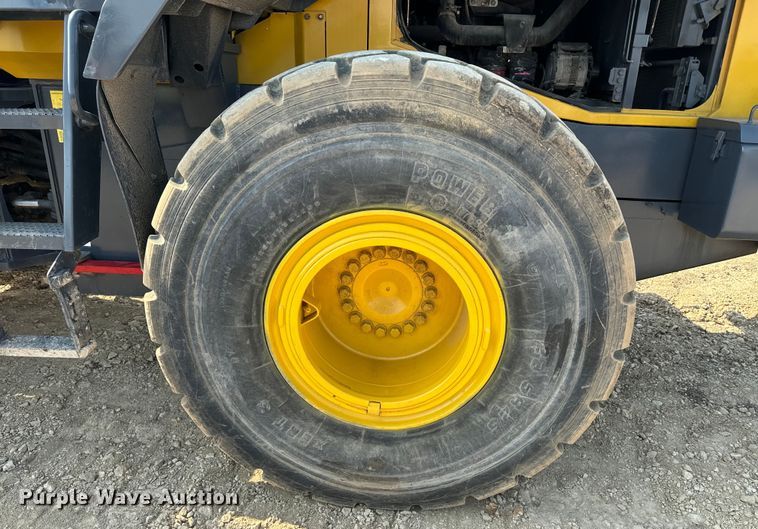 image for item EI4013 2006 Komatsu WA380-5L wheel loader