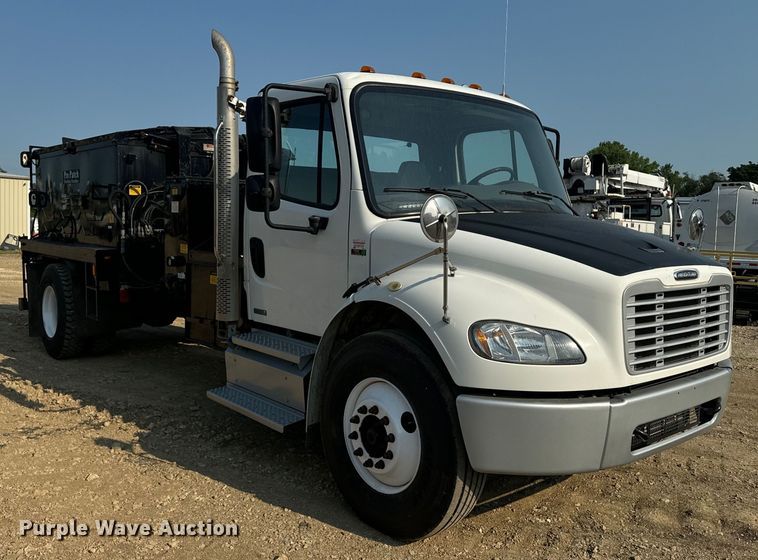 image for item EI4015 2012 Freightliner M2 Business Class pot hole patcher truck