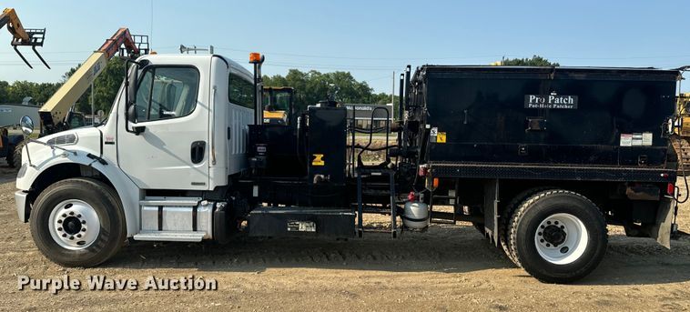 image for item EI4015 2012 Freightliner M2 Business Class pot hole patcher truck