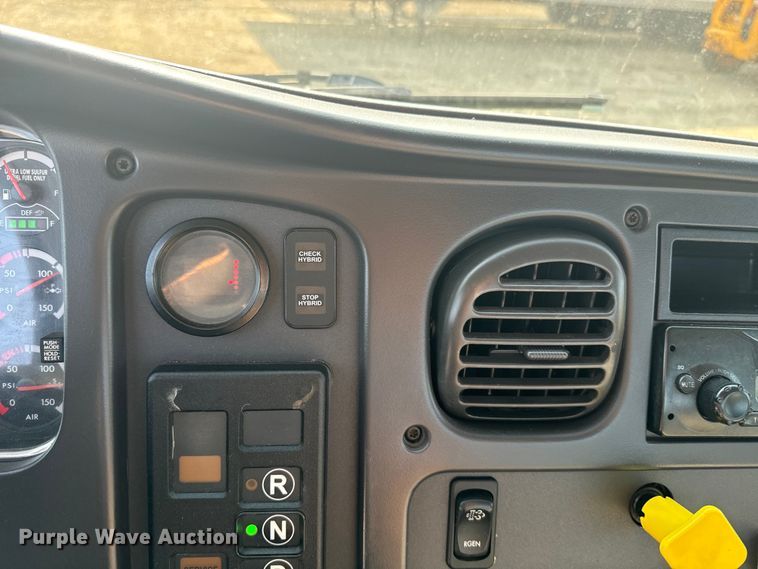 image for item EI4015 2012 Freightliner M2 Business Class pot hole patcher truck