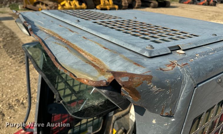 image for item EI4016 2016 Takeuchi TL8 tracked skid steer loader