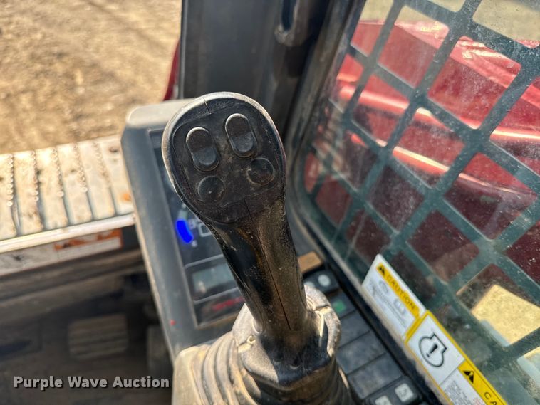 image for item EI4016 2016 Takeuchi TL8 tracked skid steer loader