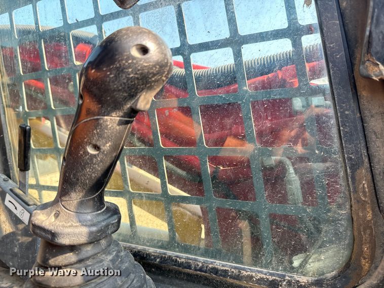 image for item EI4016 2016 Takeuchi TL8 tracked skid steer loader