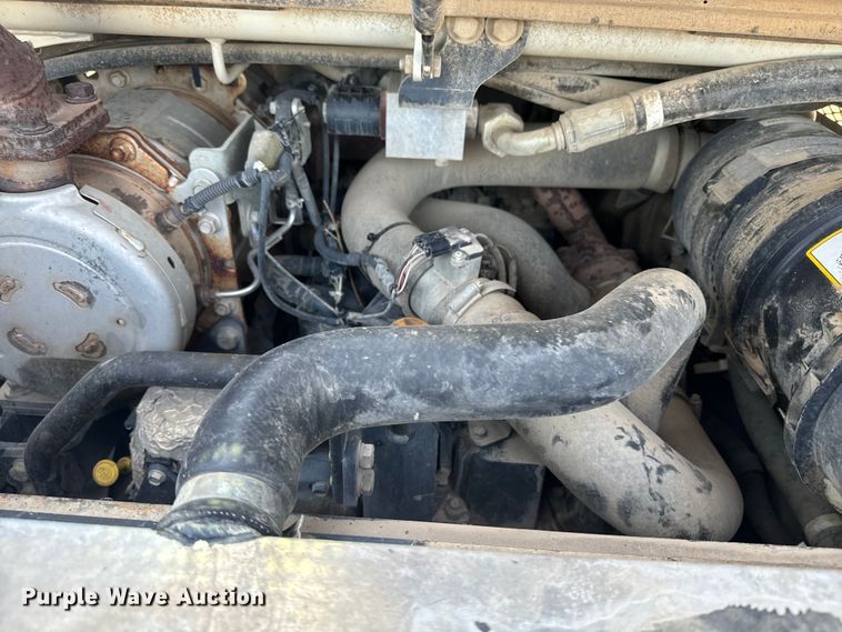 image for item EI4016 2016 Takeuchi TL8 tracked skid steer loader