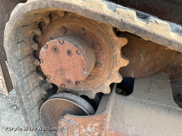 image for item EI4016 2016 Takeuchi TL8 tracked skid steer loader