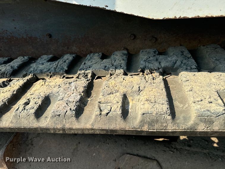 image for item EI4016 2016 Takeuchi TL8 tracked skid steer loader