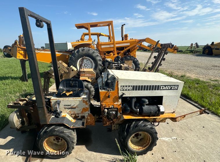 image for item EJ2703 1981 Case Maxi Sneaker  cable plow