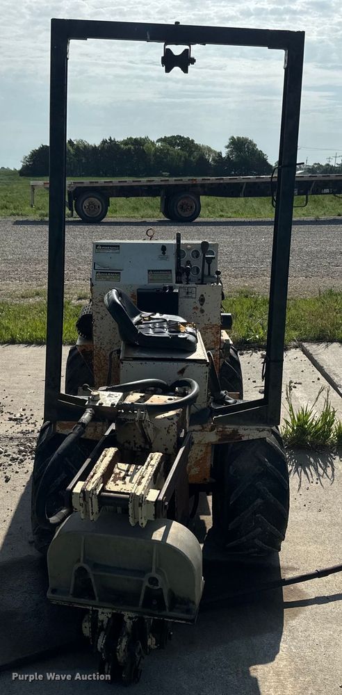 image for item EJ2703 1981 Case Maxi Sneaker  cable plow