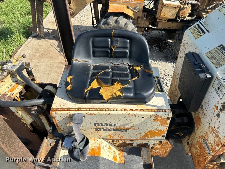 image for item EJ2703 1981 Case Maxi Sneaker  cable plow