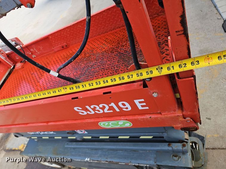 image for item EJ5729 2023 Skyjack SJ3219E scissor lift