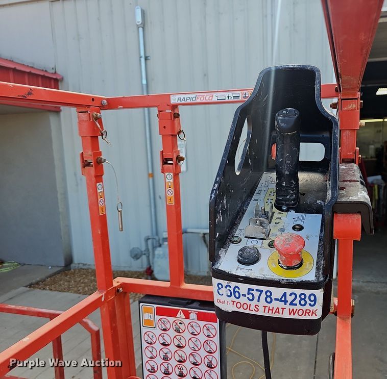 image for item EJ5729 2023 Skyjack SJ3219E scissor lift