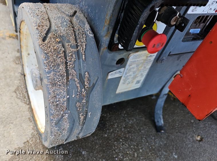 image for item EJ5729 2023 Skyjack SJ3219E scissor lift