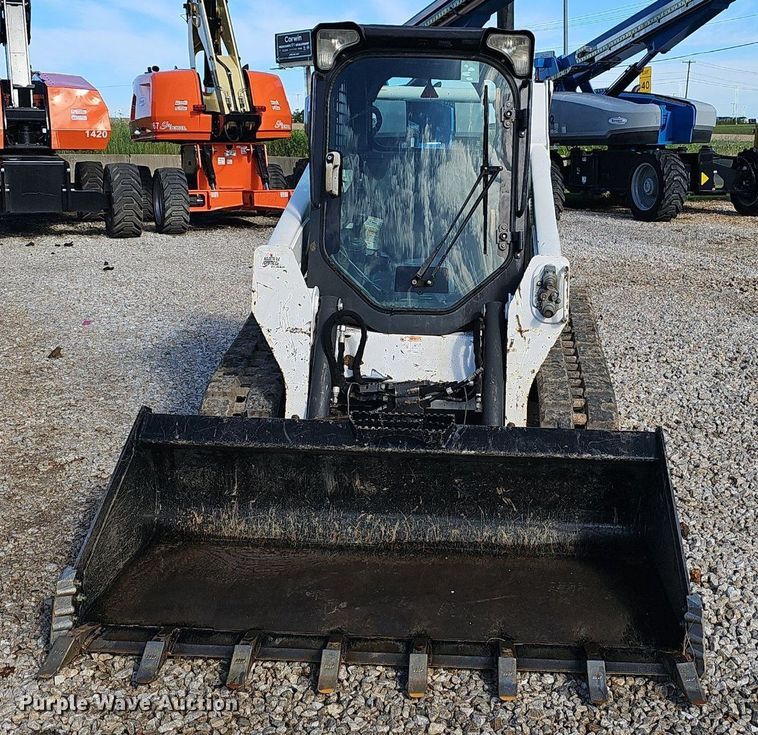 image for item EJ5731 2018 Bobcat  T595 tracked skid steer loader