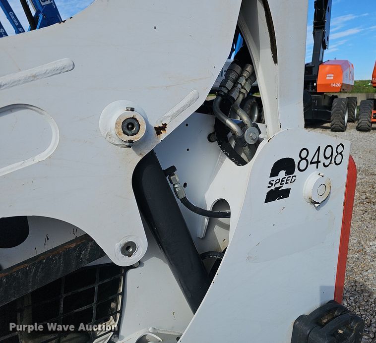 image for item EJ5731 2018 Bobcat  T595 tracked skid steer loader