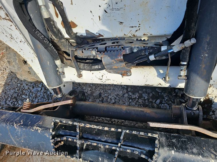 image for item EJ5731 2018 Bobcat  T595 tracked skid steer loader
