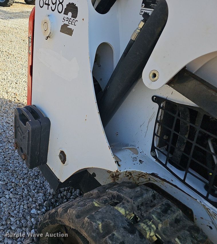 image for item EJ5731 2018 Bobcat  T595 tracked skid steer loader